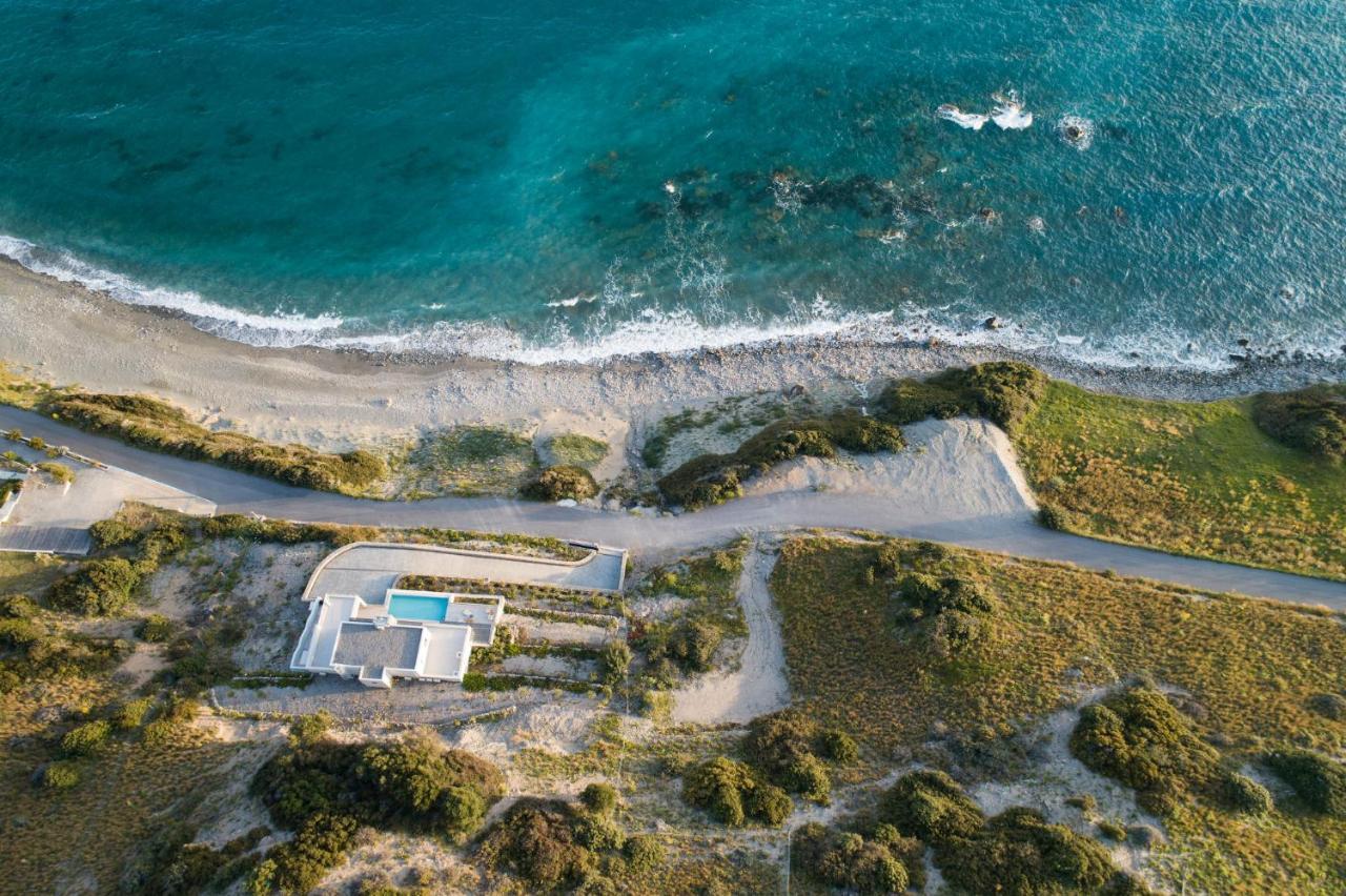 Rozities Luxury Beachfront Villa Kerames Extérieur photo